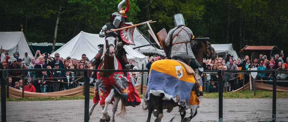  jousting Knights image